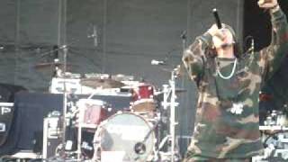 Dee-1 One man army + Nikki