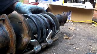 Match Highlights 2000-2005 Hyundai Accent front strut replacement