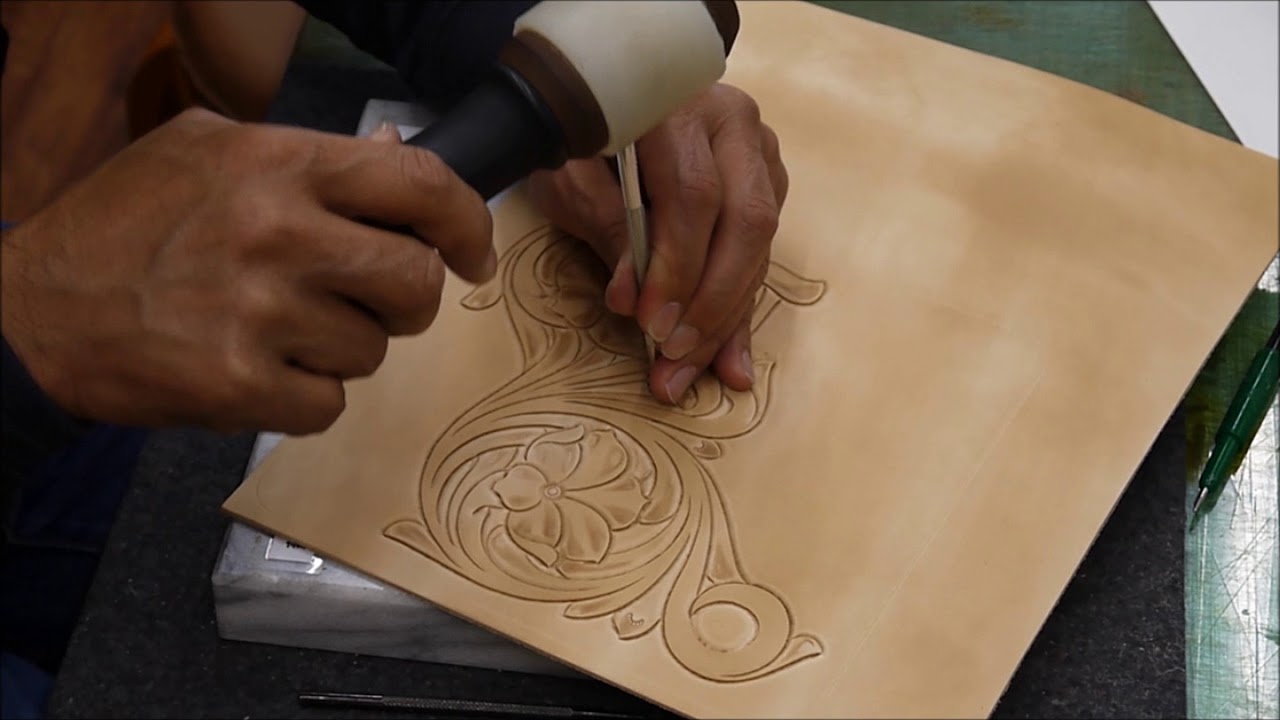 ダブルフラワーのシェリダンカービング（レザーカービング製作例動画、レザークラフトぱれっと）