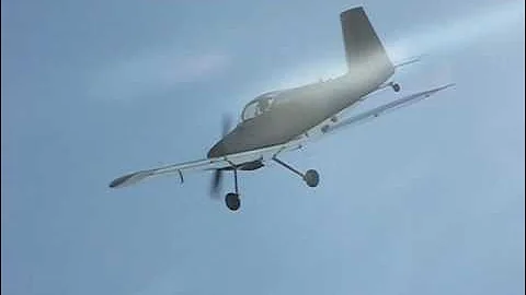 Lynn Vaughan RV-7 First Flight