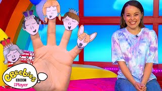 Queen&#39;s Jubilee Songs &amp; Games | CBeebies House