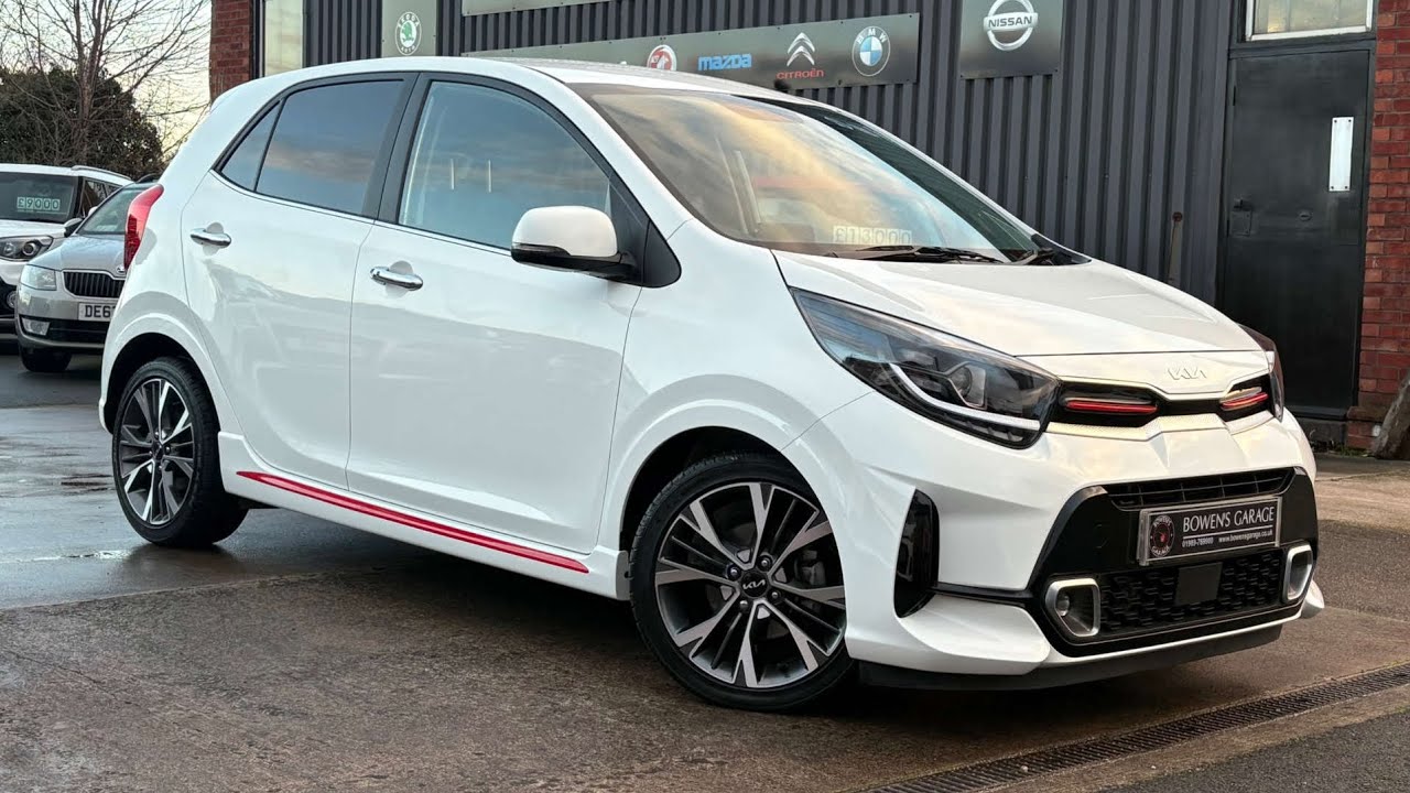 2022 (22) Kia Picanto GT-Line S 1.0 T-GDI 5Dr, белый цвет кузова. Пробег 9000 миль. Полная сервис...