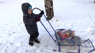 Рождественская сказка: прогулка по лесу; подарок под елкой- пожарный Сэм