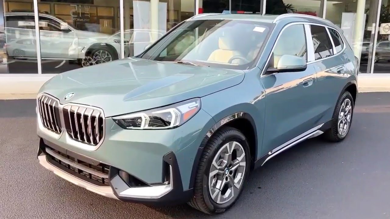 2025 BMW X1 XDrive40i Walkaround - YouTube