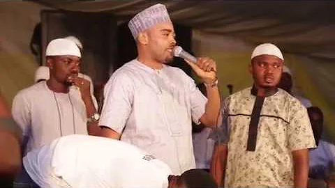 CHECK OUT SAOTI AREWA PERFORMANCE ON STAGE WITH FANS