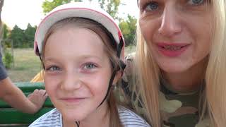 Sofia invata sa mearga pe role | Vlog