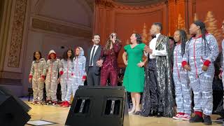 Idina Menzel and guests sing Auld Lang Syne at Carnegie Hall