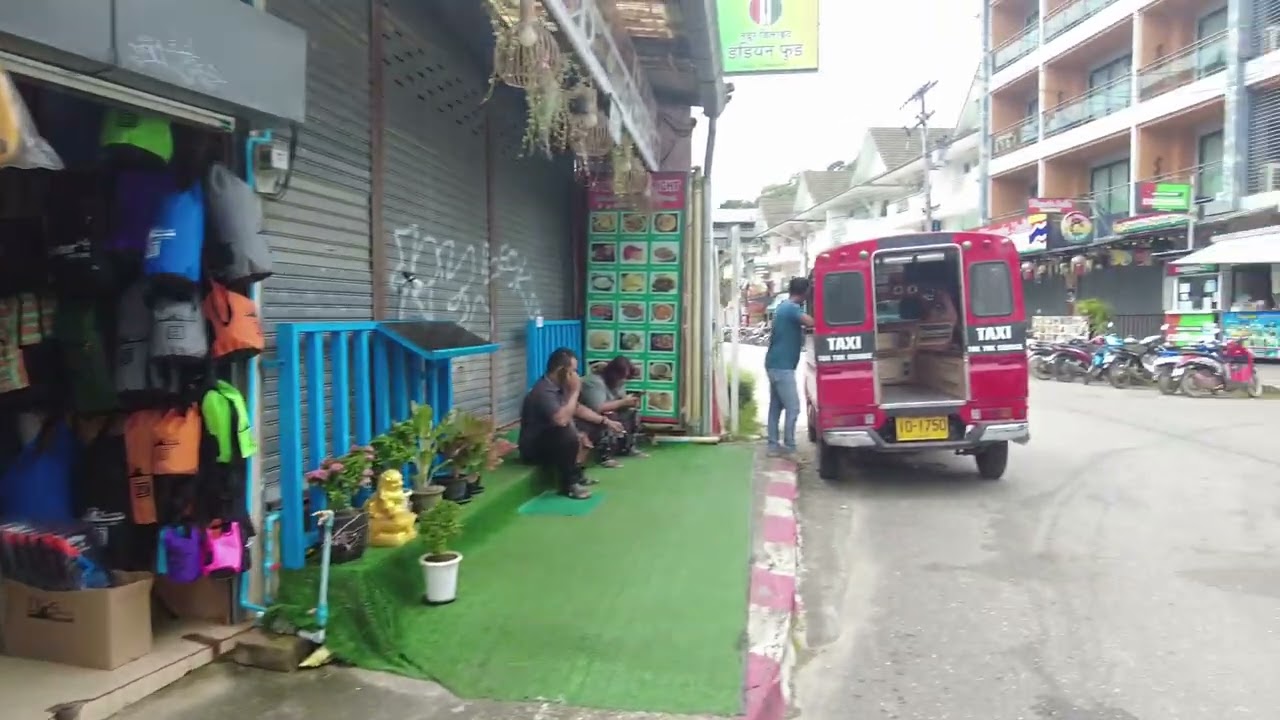 라마다 바이 윈담 아오낭리조트 주변상가Ramada By Wyndham Aonang Resort Nearby Shops