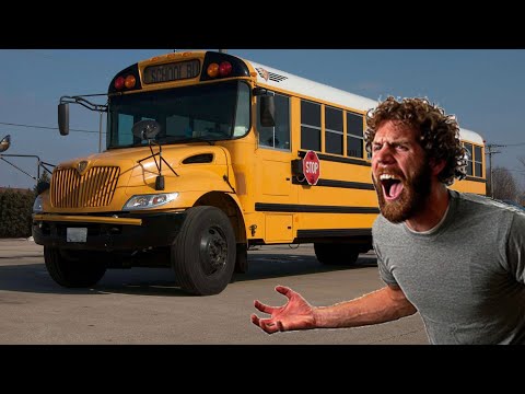 CRAZY ANGRY DRIVER FLIPS OFF A SCHOOL BUS Shorts