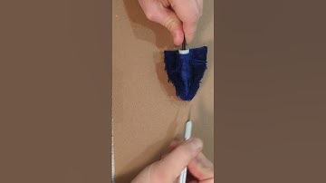 Navy thread cutting ➿ #asmrcommunity#satisfying #threadcutting #asmrsounds #asmr #visuallysatisfying