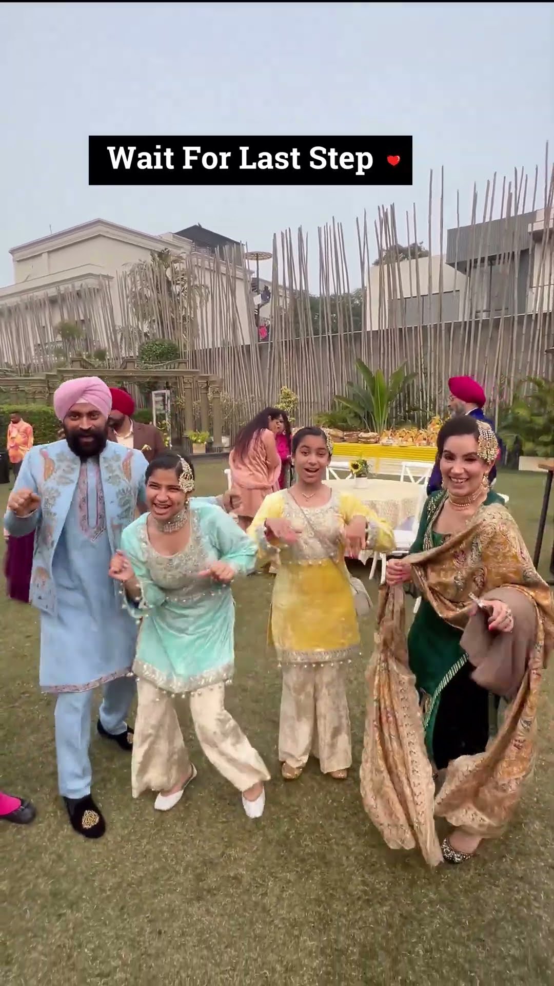 Family Dance ❤️ | RS 1313 SHORTS | Ramneek Singh 1313 #Shorts