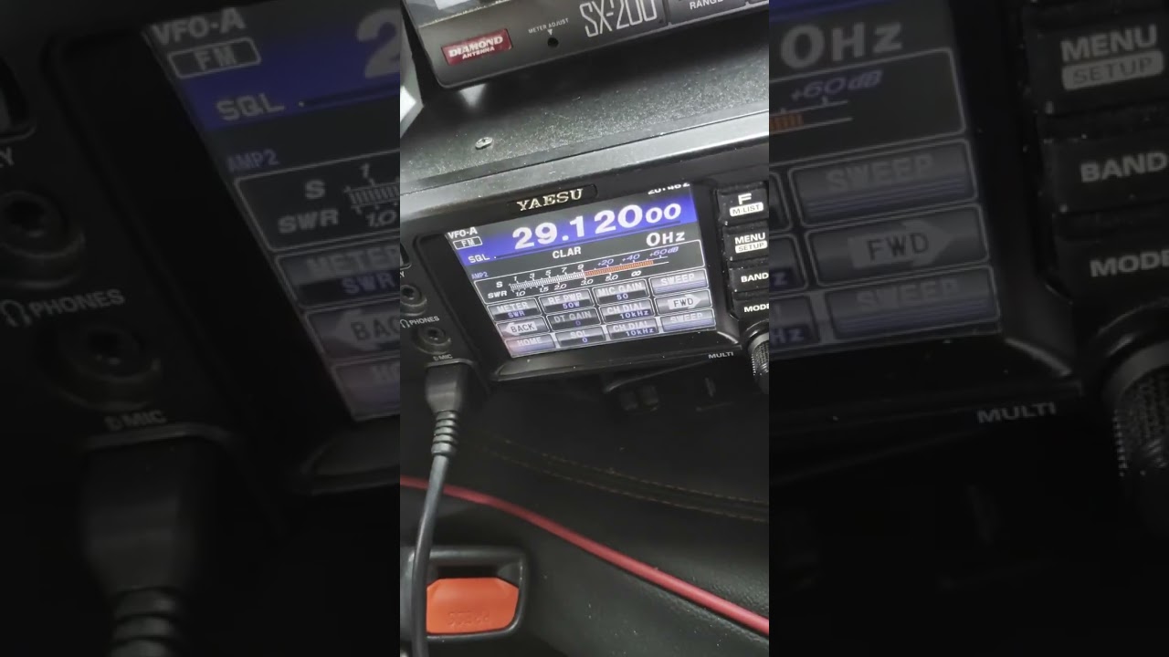 QYT28の変調音(AZ-11とQYT28を比較) JI0LQJ局撮影 29MHz FM #10mFM
