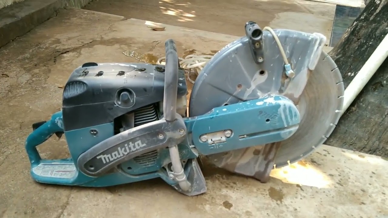Makita Concrete Cutter at work YouTube
