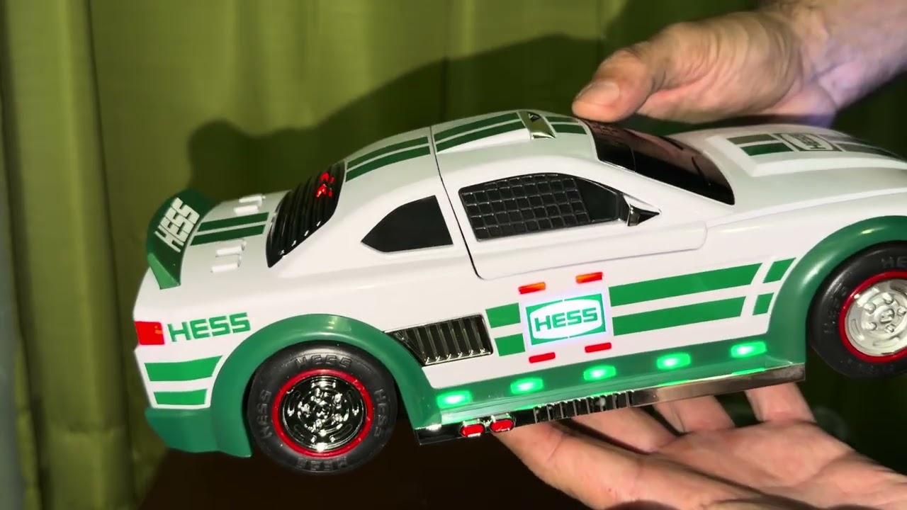 Гонки серийных автомобилей Hess Truck 2025