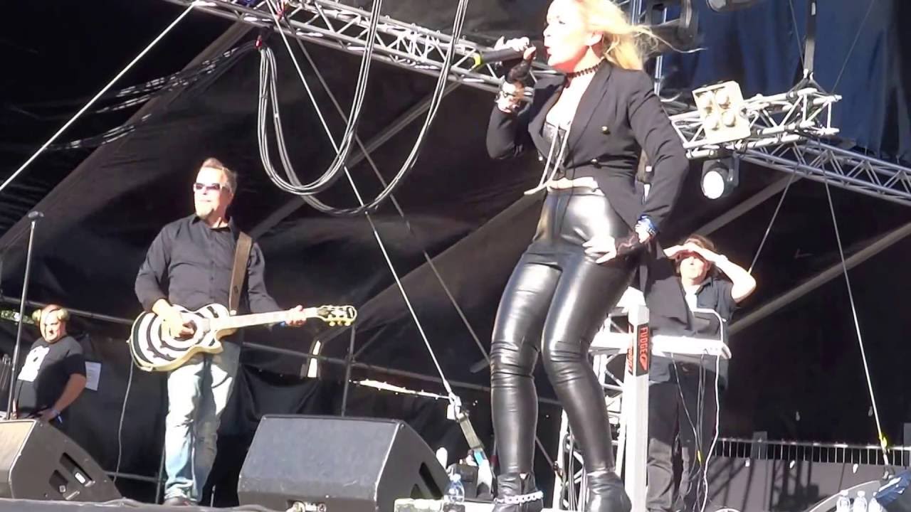 Movetron - Mitä mielessä liikkuu (live @ We Love the 90's, Helsinki 27.8.2016)