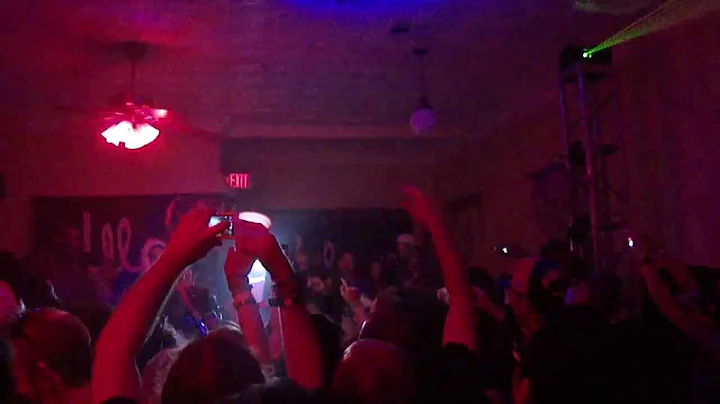 SX da Illhouse Steve Aoki