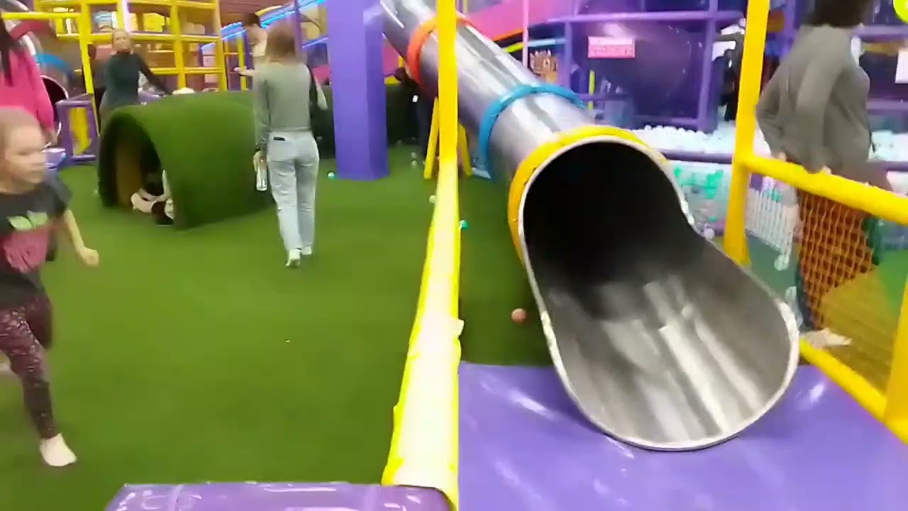 Грег Ленд в ТЦ Red Sail в городе Красноярск