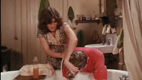 The Waltons  -  Mary Ellen washes Erin's hair