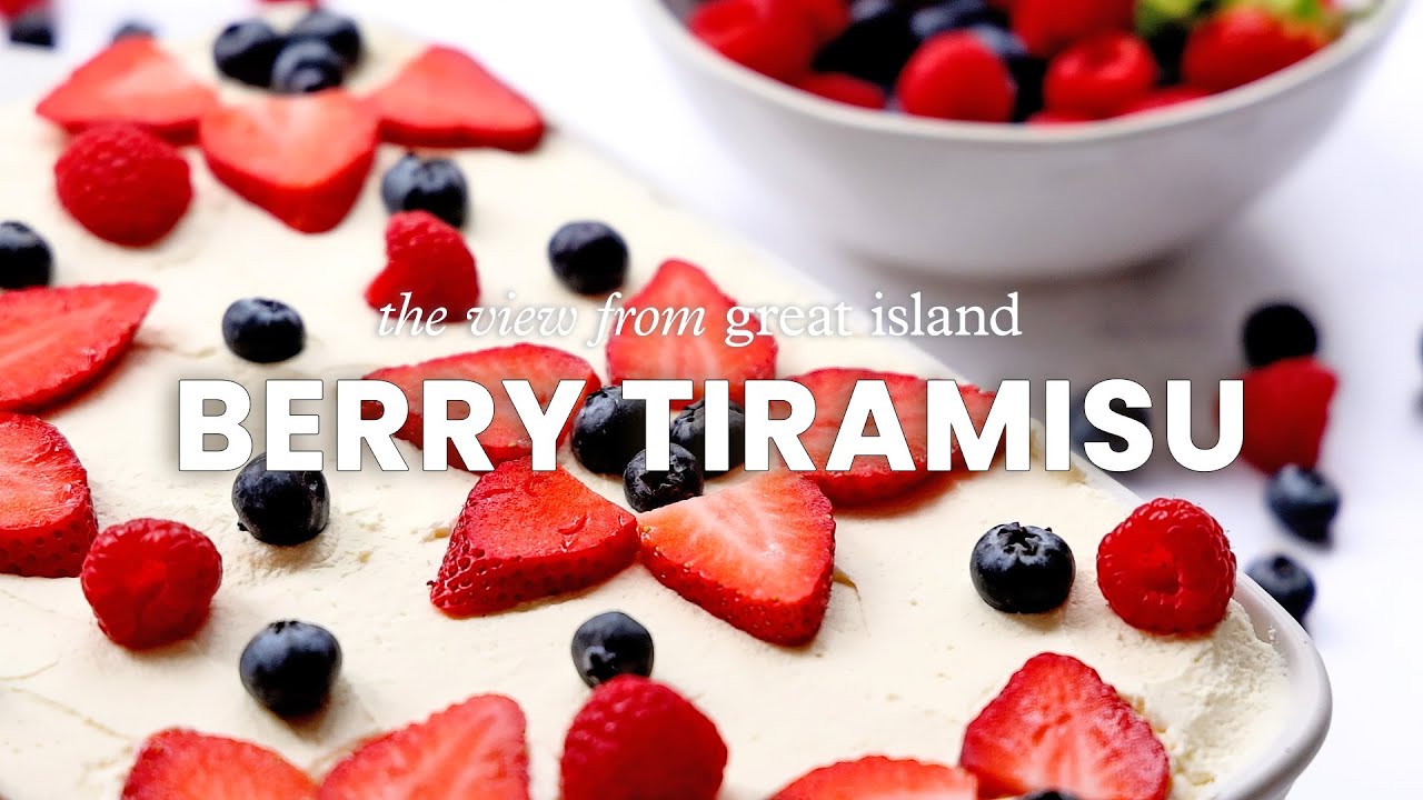 BERRY TIRAMISU