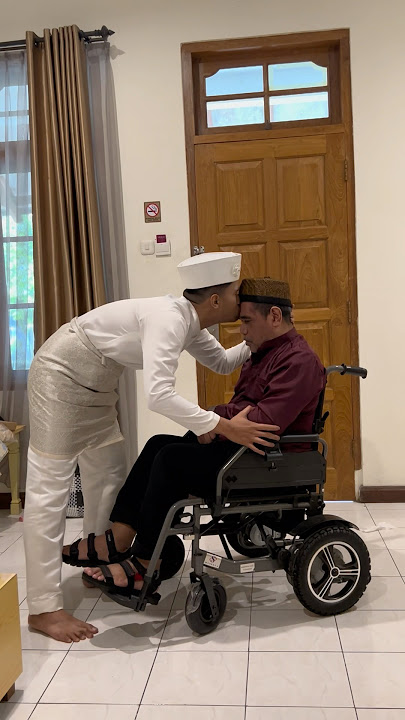 Bapak temenin aku akad nikah