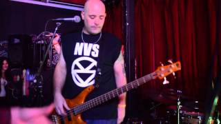 FTB - Feelin Low (feat. Walter of NVS) - Live at the Lanes