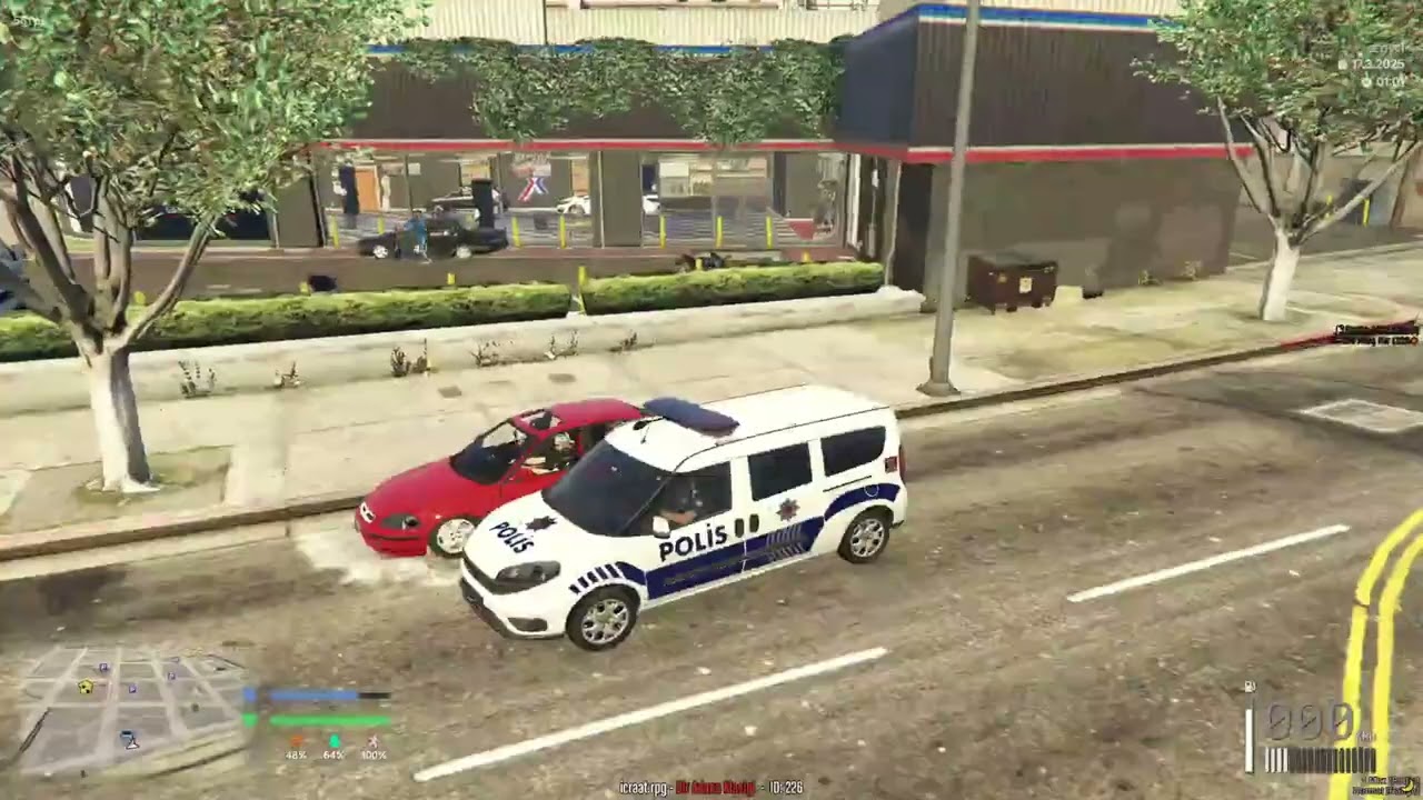 EGM TARAFINDAN ARANAN ŞAHIS POLİSE ATEŞ AÇIYOR