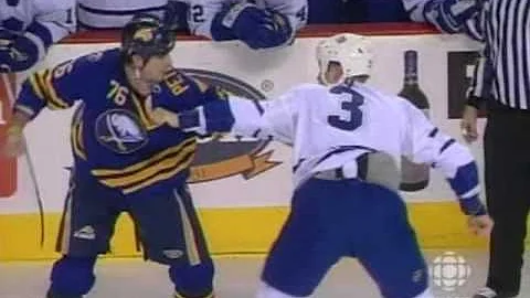 Wade Belak vs Andrew Peters Nov 4, 2006