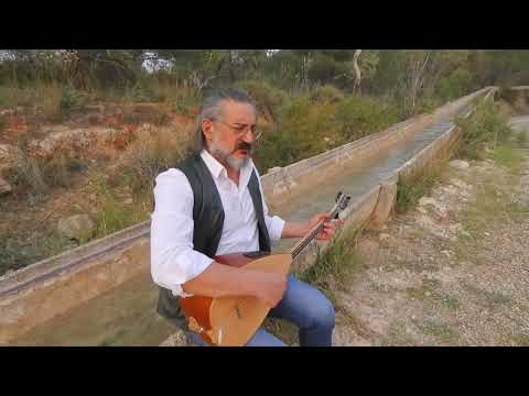 Orhan Gürsoy - Dağlarına dargınım, yollarına yorgunum, gözlerine sürgünüm. (Aşkına var mı çare)