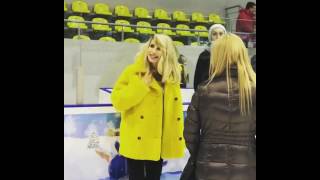 Светлана Лобода на коньках