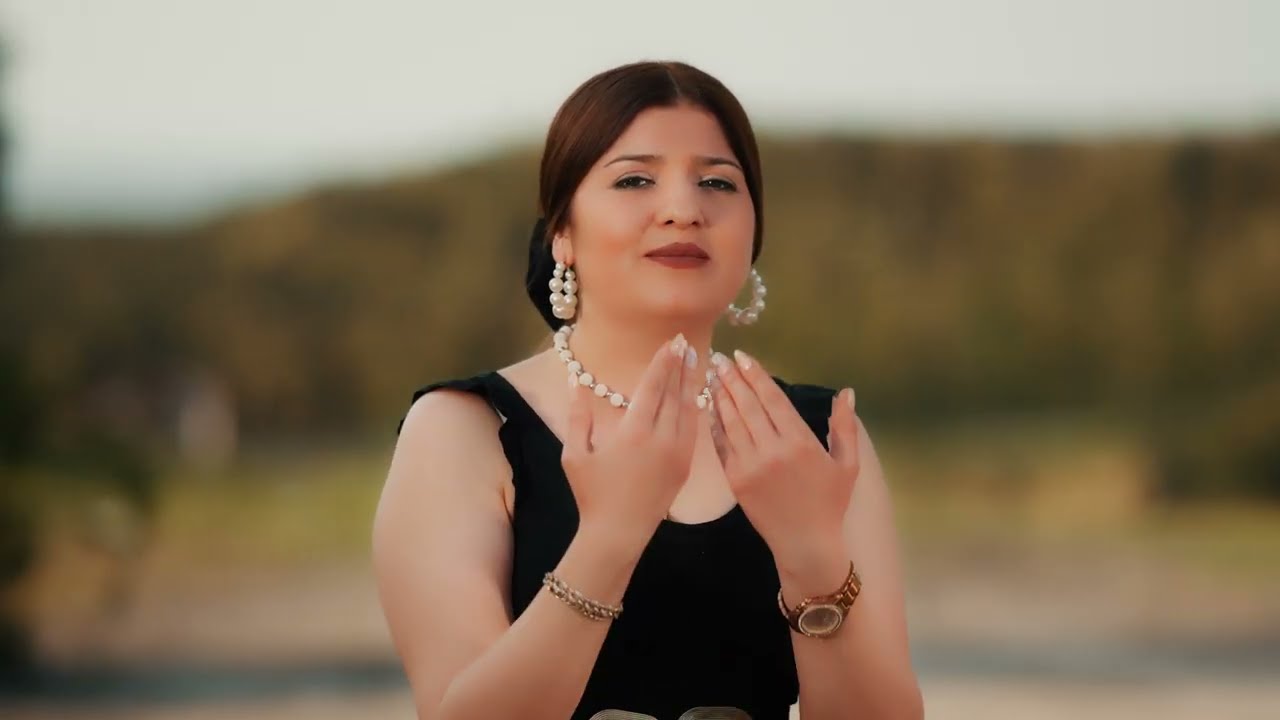 Sabiha Demir - Yarsız Yaşamanın Tadı Olur Mu (Official Video)