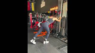 Sprinter glute kick backs