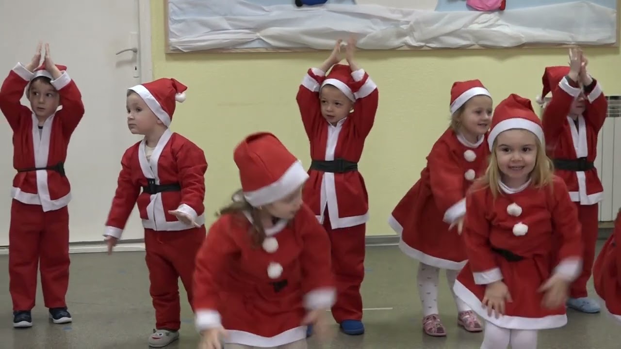 NOVOGODISNJA PRIREDBA DJECIJE OBDANISTE ZIVINICE 2023