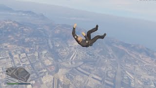 Salto sem paraquedas a 11000 pês de altitude - GTA 5