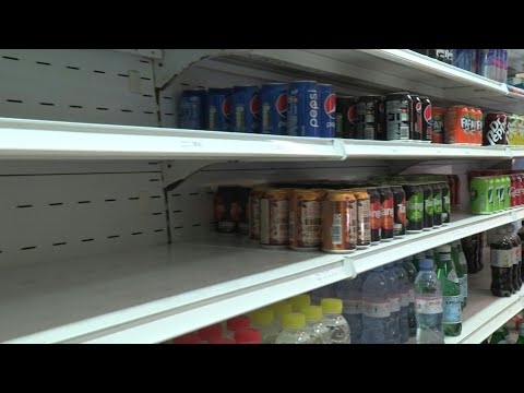 Video: ¿Los productos básicos todavía tienen tiendas en el Reino Unido?