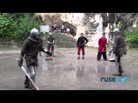 Видео: Рицарска броня на Лъжливия Дмитрий в арсенала Царско село - Алтернативен изглед