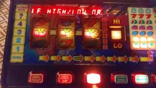 SEGA STREET FIGHTER FRUIT MACHINE!!! LONG PLAY AT REELFRUITS.(see description for more info) screenshot 5