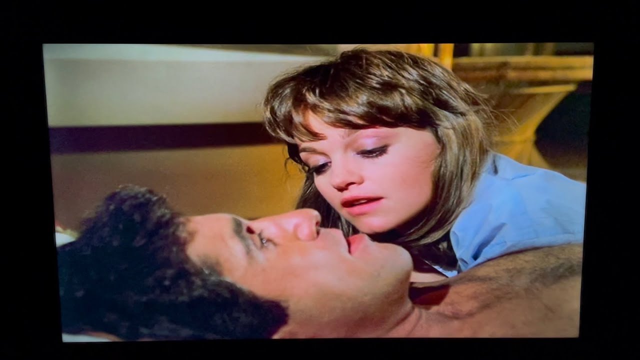 Dynasty: Fallon cheats on Jeff with Nick.