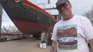 Painting the Boat - Part 14 - Antifouling