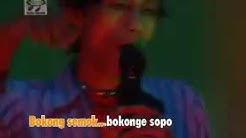 Catur Arum - Bokong Semok [Official Music Video]  - Durasi: 11:55. 
