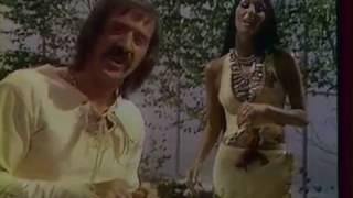 Video thumbnail of "Sonny & Cher and Glen Campbell doing a medley (1973)"