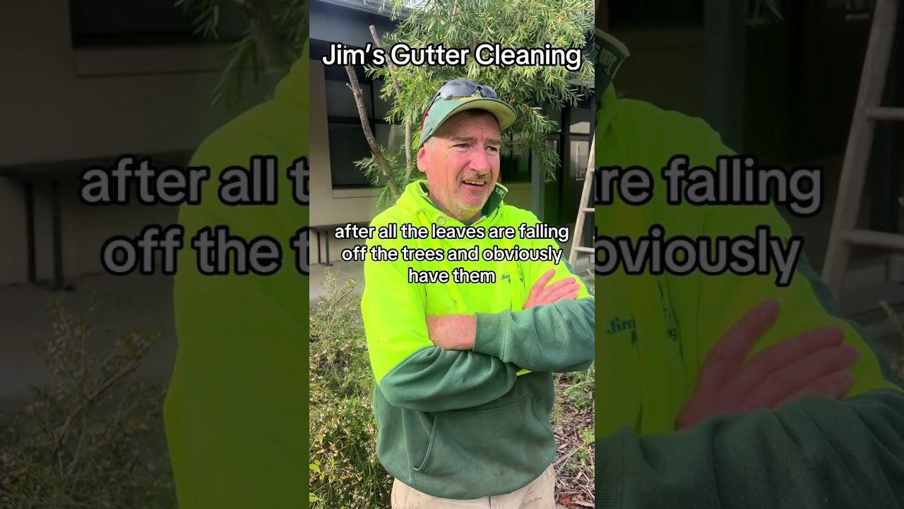 Jim’s Gutter Cleaning #jimsmowing #guttercleaning #gutterclearing