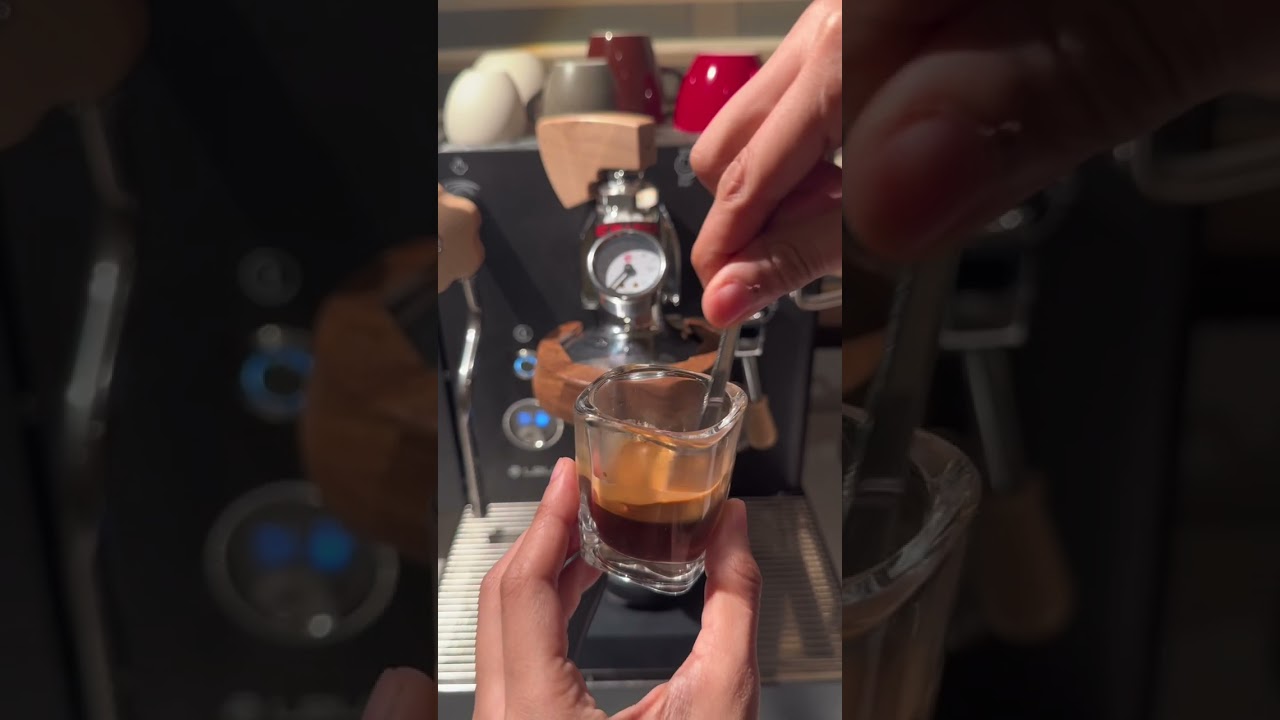 ضغط مقاومة القهوة وتأثيره، طبقات الاسبريسو وأكثر!