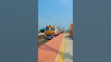 Bardhaman Howrah Chord Super Emu Local #Shorts #viralshorts #easternlifelines