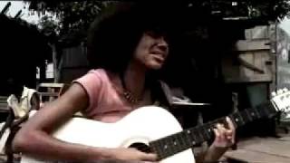 Video thumbnail of "NNEKA  Africans Video Clip"