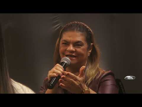 Precious Memories | Pastor Letícia Chagas welcomes Léa Mendonça.