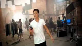 Download lagu Vaseline Men TV Commercial