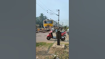 Emu local skip Railgate #shorts