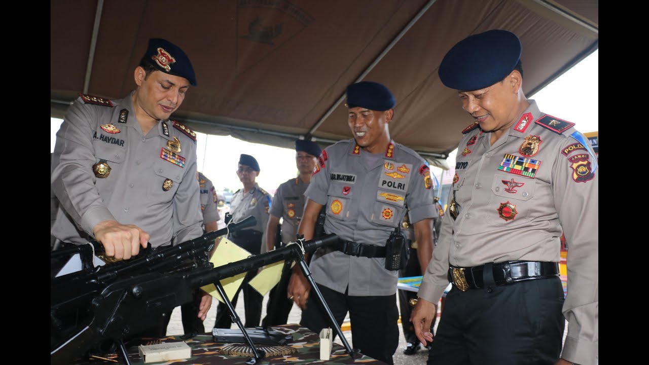 KUNJUNGAN KERJA KAPOLDA JAMBI BRIGJEN POL. Drs. PRIYO WIDYANTO, MM DI MAKOSAT BRIMOB POLDA JAMBI