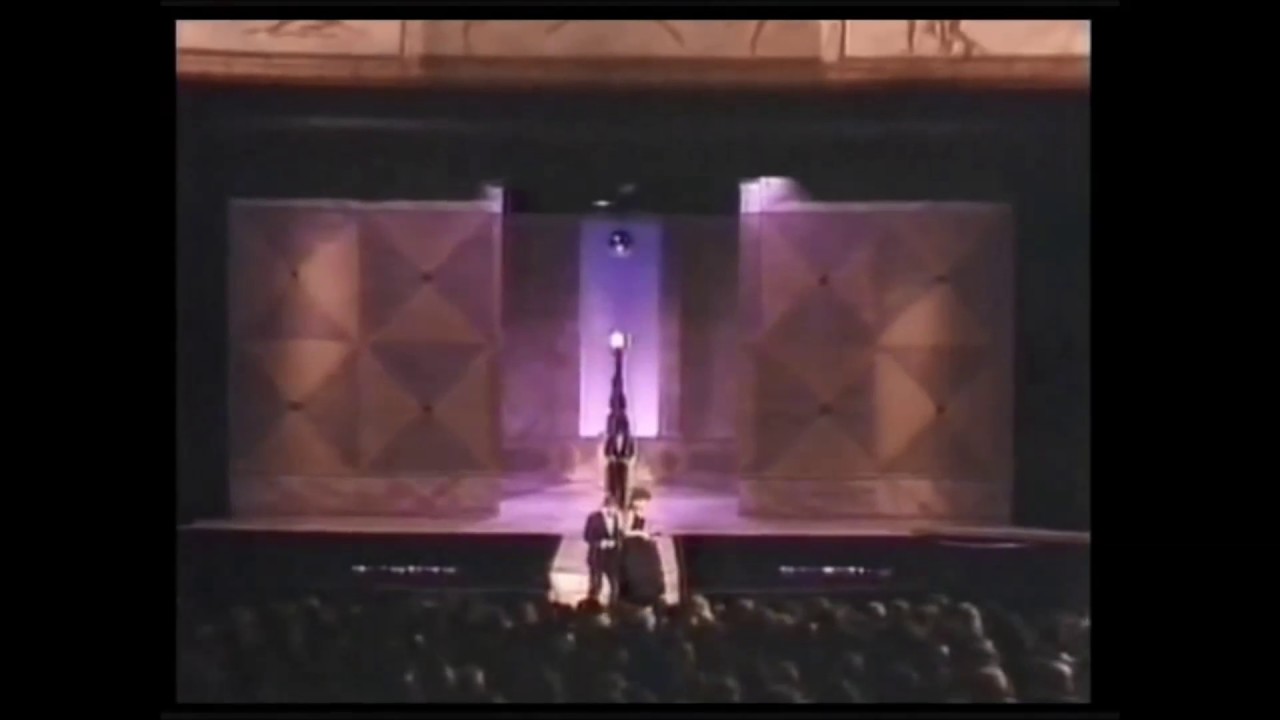 Johnny Mathis - 'Misty' 1984 Live - YouTube