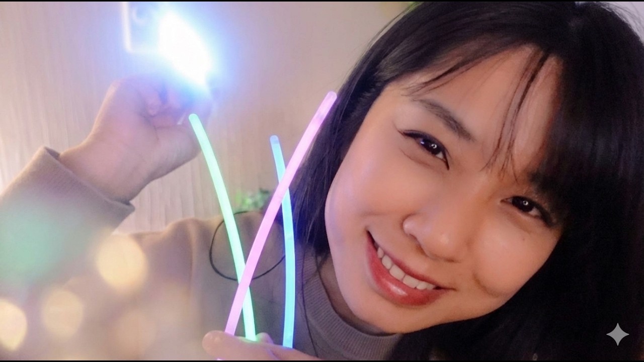 【ASMR】暗闇とやさしい囁きとライト｜目を閉じるだけで眠くなる光のASMR